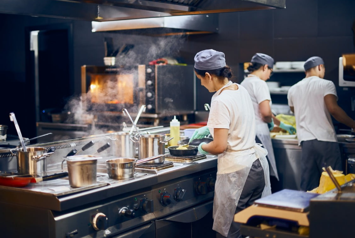 Dark kitchen en location : comment choisir la formule adaptée à votre projet
